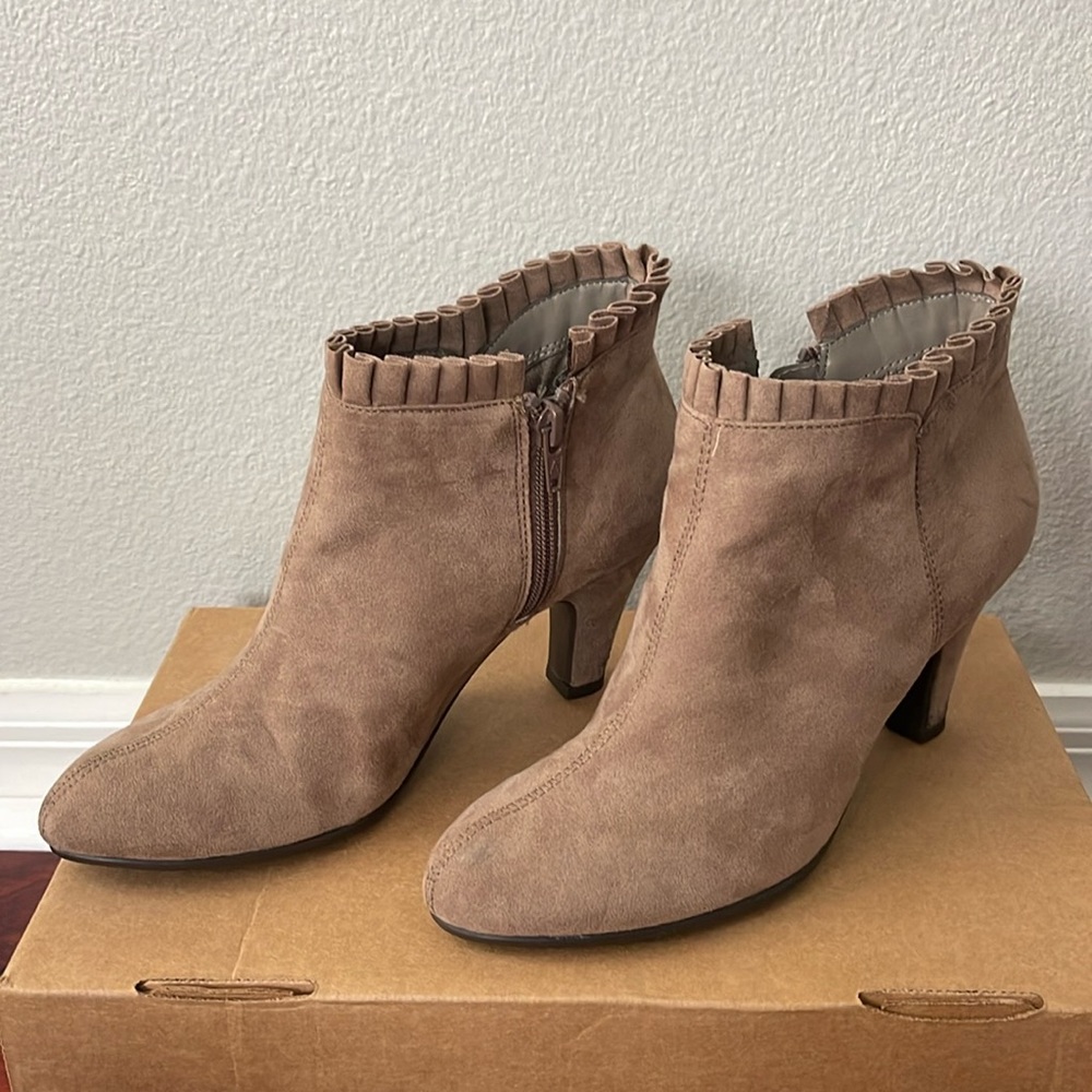 Aerosol taupe / beige angle length booty with 2.5 inch heels. Zipper sides